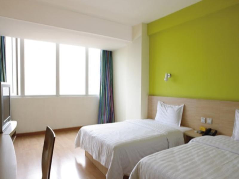 7Days Inn Guangzhou Baiyun International Airport Renhezhen Luaran gambar